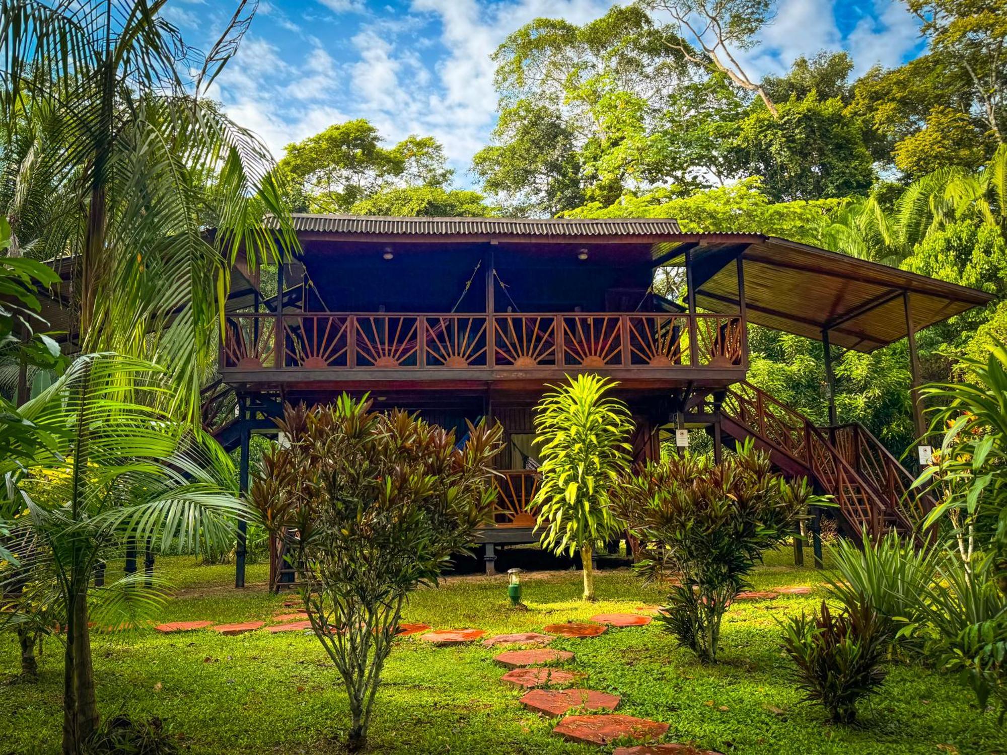 Corto Maltes Amazonia Lodge Пуэрто-Мальдонадо Экстерьер фото