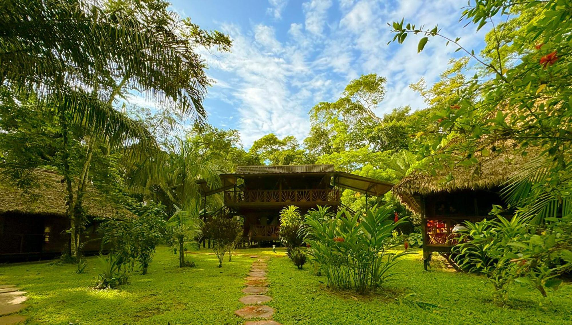 Corto Maltes Amazonia Lodge Пуэрто-Мальдонадо Экстерьер фото